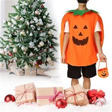 Déguisement citrouille pour Halloween avec petit chapeau. https://etoilejouet.ma/wp-content/uploads/2024/10/deguissemnt-citrouille-homme-etoile-jouet.jpg