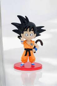 Figurine Dragon Ball Z de collection inspirée du célèbre manga et anime japonais.